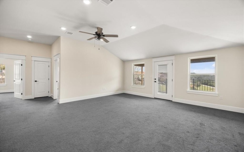 178 Valley View Street, Glen Rose, TX 76043, 5 Bedrooms Bedrooms, ,3 BathroomsBathrooms,Residential,For Sale,178 Valley View Street,0,21211039