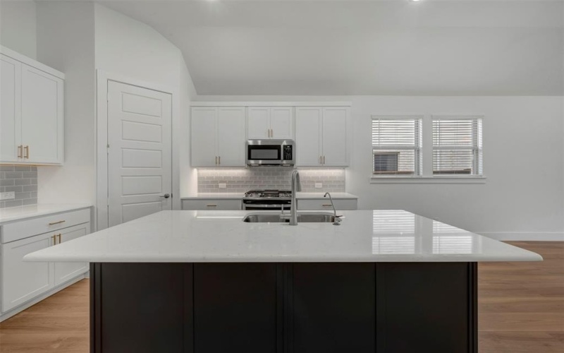 6328 Foxglove Lane, McKinney, TX 75071, 4 Bedrooms Bedrooms, ,2 BathroomsBathrooms,Residential,For Sale,6328 Foxglove Lane,0,21211069