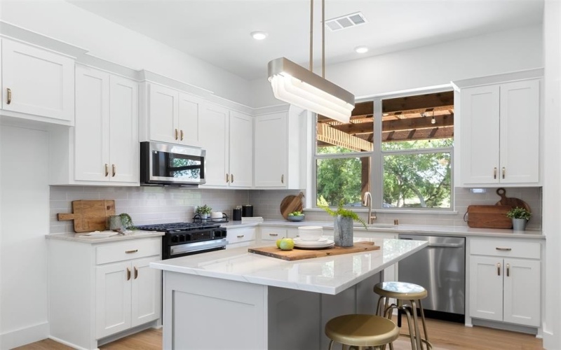 8314 Cottonwood Creek Trail, Rowlett, TX 75089, 4 Habitaciones Habitaciones , ,3 BañosBaños,Residential,En Venta,8314 Cottonwood Creek Trail,0,20700868