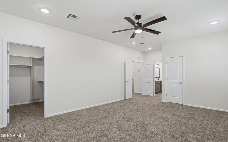 13841 CENTRO VISTA, Horizon City, TX 79928, 3 Bedrooms Bedrooms, ,2 BathroomsBathrooms,Residential,For Sale,13841 CENTRO VISTA,0,940466