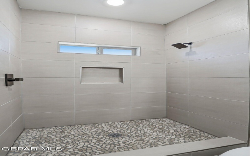 13841 CENTRO VISTA, Horizon City, TX 79928, 3 Bedrooms Bedrooms, ,2 BathroomsBathrooms,Residential,For Sale,13841 CENTRO VISTA,0,940466