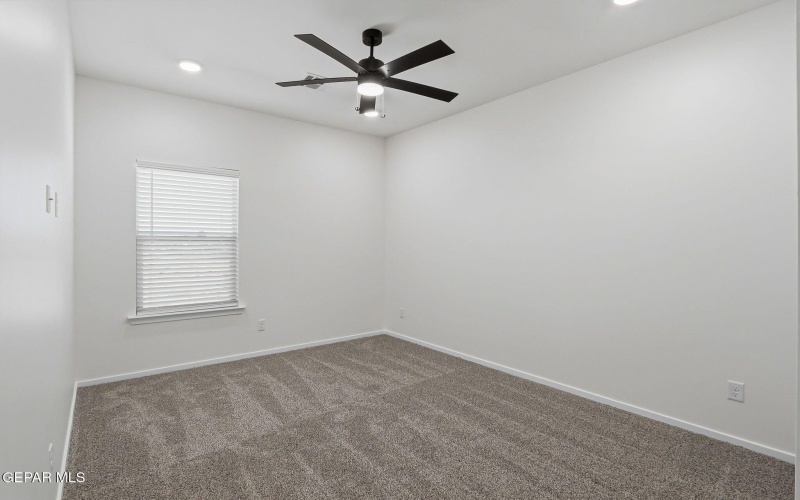 13841 CENTRO VISTA, Horizon City, TX 79928, 3 Bedrooms Bedrooms, ,2 BathroomsBathrooms,Residential,For Sale,13841 CENTRO VISTA,0,940466