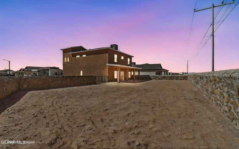 13841 CENTRO VISTA, Horizon City, TX 79928, 3 Bedrooms Bedrooms, ,2 BathroomsBathrooms,Residential,For Sale,13841 CENTRO VISTA,0,940466