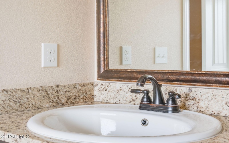 501 Caddo Lane, Clint, TX 79836, 4 Bedrooms Bedrooms, ,2 BathroomsBathrooms,Residential,For Sale,501 Caddo Lane,0,940468