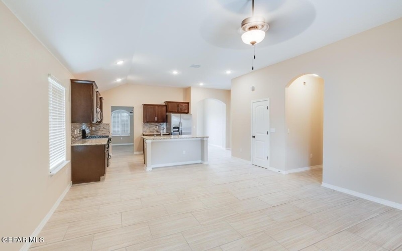 12405 Caddo Lane, Clint, TX 79836, 4 Bedrooms Bedrooms, ,2 BathroomsBathrooms,Residential,For Sale,12405 Caddo Lane,0,940474