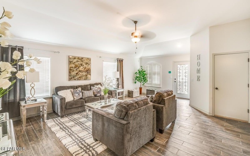 15208 CONVICTION Avenue, El Paso, TX 79938, 3 Bedrooms Bedrooms, ,2 BathroomsBathrooms,Residential,For Sale,15208 CONVICTION Avenue,0,940476