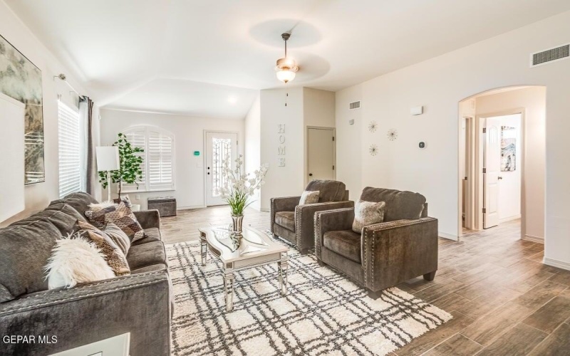 15208 CONVICTION Avenue, El Paso, TX 79938, 3 Bedrooms Bedrooms, ,2 BathroomsBathrooms,Residential,For Sale,15208 CONVICTION Avenue,0,940476