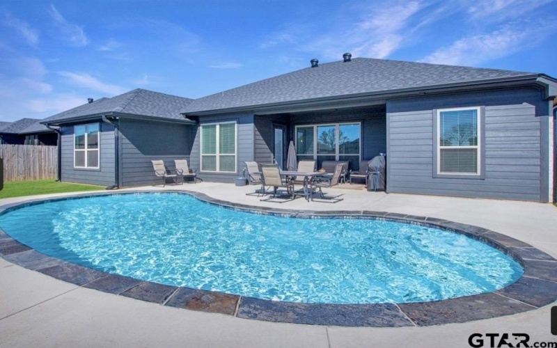 455 Mary Cir, Bullard, TX 75757, 3 Bedrooms Bedrooms, ,2 BathroomsBathrooms,Residential,For Sale,455 Mary Cir,0,26003799