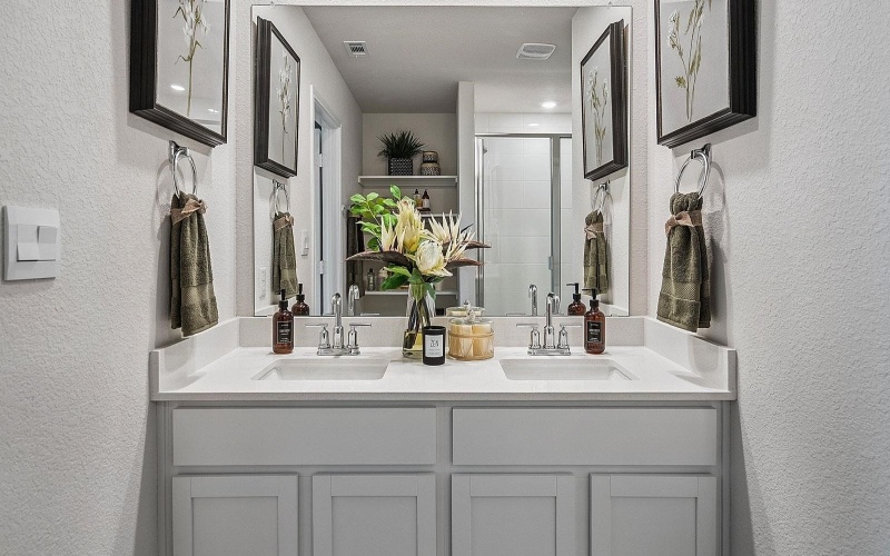 208 SOUTHRIDGE Drive, Marble Falls, TX 78654, 3 Bedrooms Bedrooms, ,2 BathroomsBathrooms,Residential,For Sale,208 SOUTHRIDGE Drive,0,177044