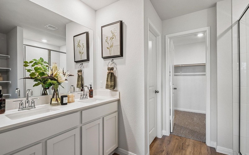 208 SOUTHRIDGE Drive, Marble Falls, TX 78654, 3 Bedrooms Bedrooms, ,2 BathroomsBathrooms,Residential,For Sale,208 SOUTHRIDGE Drive,0,177044