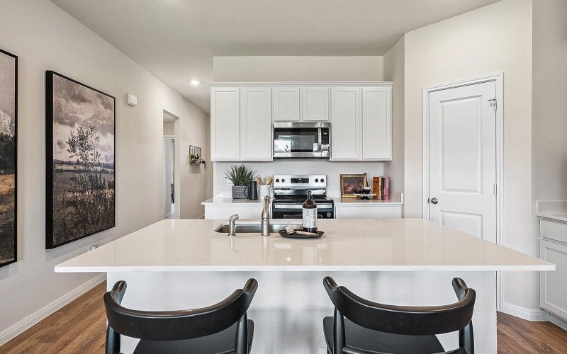 208 SOUTHRIDGE Drive, Marble Falls, TX 78654, 3 Bedrooms Bedrooms, ,2 BathroomsBathrooms,Residential,For Sale,208 SOUTHRIDGE Drive,0,177044