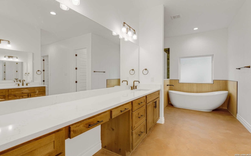 335 Knollwood Circle, Bandera, TX 78003, 3 Habitaciones Habitaciones , ,3 BañosBaños,Residential,En Venta,335 Knollwood Circle,0,1949686