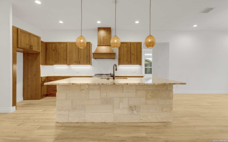 335 Knollwood Circle, Bandera, TX 78003, 3 Habitaciones Habitaciones , ,3 BañosBaños,Residential,En Venta,335 Knollwood Circle,0,1949686