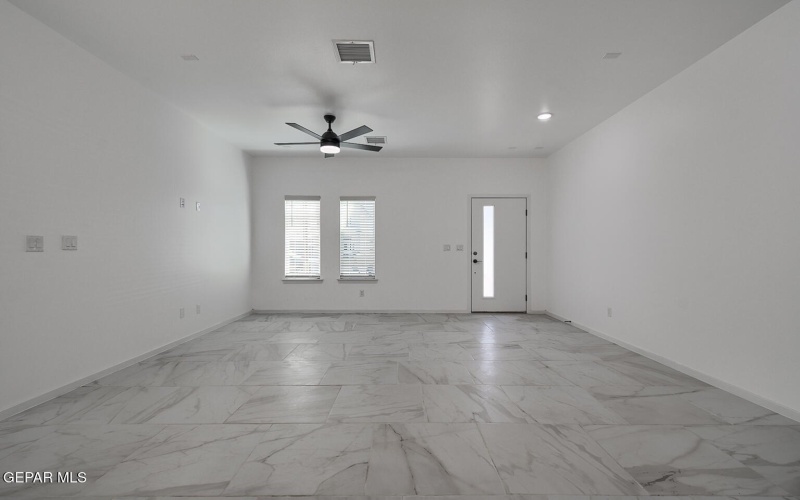 12153 Sanna Drive, El Paso, TX 79934, 4 Habitaciones Habitaciones , ,2 BañosBaños,Residential,En Venta,12153 Sanna Drive,0,940479