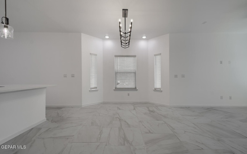 12153 Sanna Drive, El Paso, TX 79934, 4 Habitaciones Habitaciones , ,2 BañosBaños,Residential,En Venta,12153 Sanna Drive,0,940479