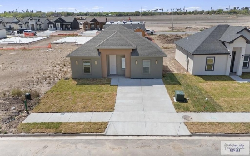 1256 TITUSVILLE, BROWNSVILLE, TX 78521, 3 Bedrooms Bedrooms, ,2 BathroomsBathrooms,Residential,For Sale,1256 TITUSVILLE,0,29774995