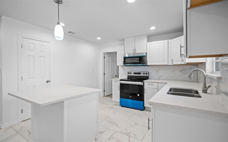 6148 Tyrone Drive, Dallas, TX 75236, 4 Bedrooms Bedrooms, ,2 BathroomsBathrooms,Residential,For Sale,6148 Tyrone Drive,0,21188256