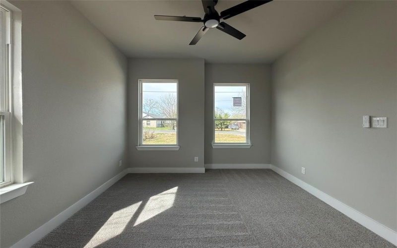 3322 Springview Avenue, Dallas, TX 75216, 4 Bedrooms Bedrooms, ,3 BathroomsBathrooms,Residential,For Sale,3322 Springview Avenue,0,21203994