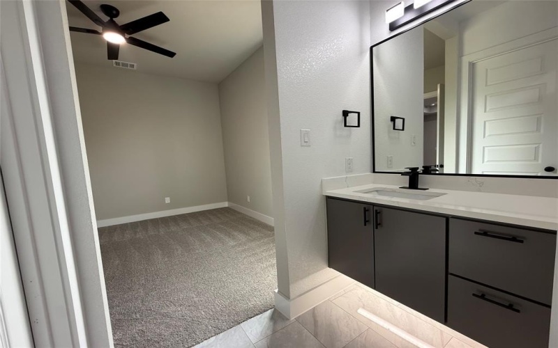 3322 Springview Avenue, Dallas, TX 75216, 4 Bedrooms Bedrooms, ,3 BathroomsBathrooms,Residential,For Sale,3322 Springview Avenue,0,21203994