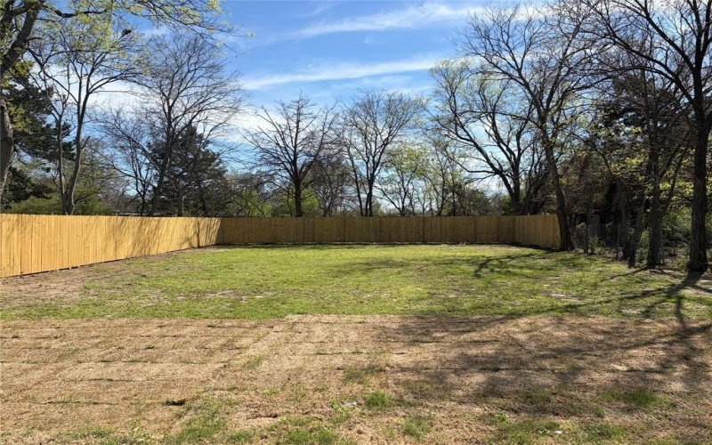 3322 Springview Avenue, Dallas, TX 75216, 4 Bedrooms Bedrooms, ,3 BathroomsBathrooms,Residential,For Sale,3322 Springview Avenue,0,21203994