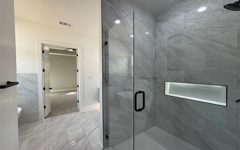 3322 Springview Avenue, Dallas, TX 75216, 4 Bedrooms Bedrooms, ,3 BathroomsBathrooms,Residential,For Sale,3322 Springview Avenue,0,21203994