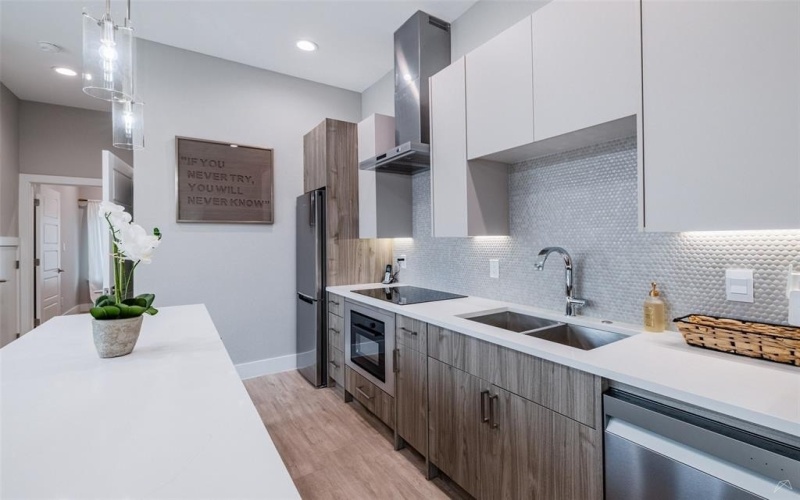 111 Merritt Street #102, Fort Worth, TX 76114, 1 Bedroom Bedrooms, ,1 BathroomBathrooms,Residential,For Sale,111 Merritt Street,0,21211307