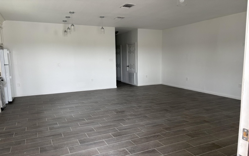 311 Rosalinda ##2, Del Rio, TX 78840, 2 Habitaciones Habitaciones , ,1 BañoBaños,Residential,En Venta,311 Rosalinda,0,208312