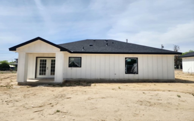 2778 RODRIGUEZ ST., Eagle Pass, TX 78852, 3 Bedrooms Bedrooms, ,2 BathroomsBathrooms,Residential,For Sale,2778 RODRIGUEZ ST.,0,83214