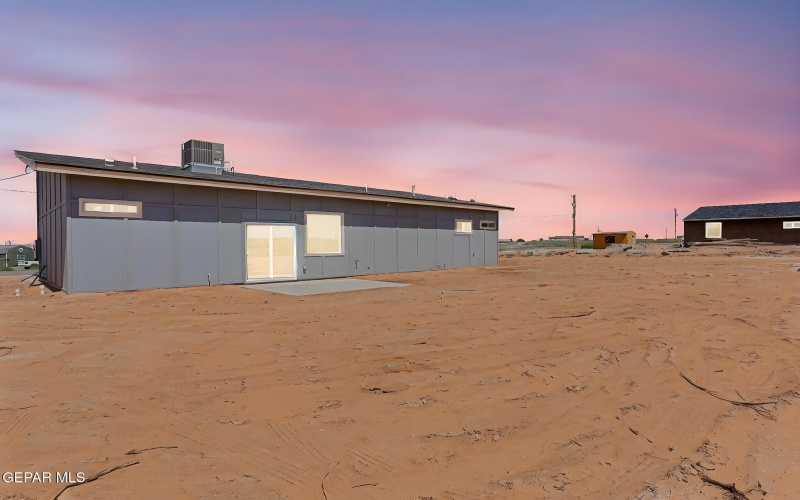 693 San Jose, Chaparral, NM 88081, 3 Habitaciones Habitaciones , ,2 BañosBaños,Residential,En Venta,693 San Jose,0,929329