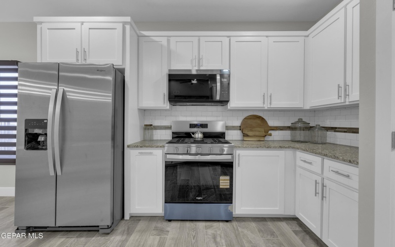 605 San Carlos Court, Fabens, TX 79838, 4 Bedrooms Bedrooms, ,2 BathroomsBathrooms,Residential,For Sale,605 San Carlos Court,0,940570