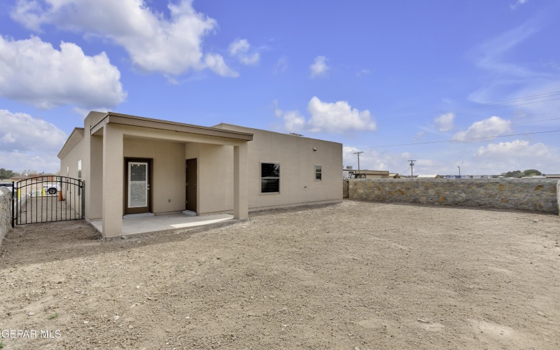 605 San Carlos Court, Fabens, TX 79838, 4 Bedrooms Bedrooms, ,2 BathroomsBathrooms,Residential,For Sale,605 San Carlos Court,0,940570