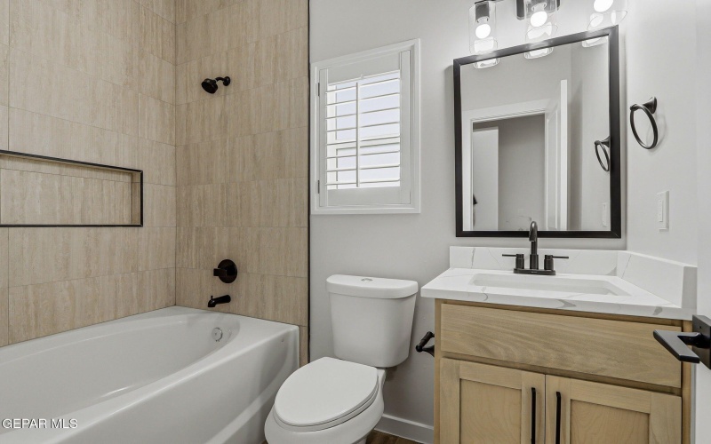 15048 RESOLVE Drive, El Paso, TX 79938, 3 Habitaciones Habitaciones , ,2 BañosBaños,Residential,En Venta,15048 RESOLVE Drive,0,940584