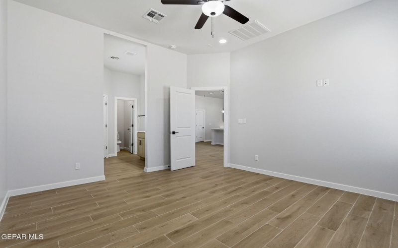 15048 RESOLVE Drive, El Paso, TX 79938, 3 Habitaciones Habitaciones , ,2 BañosBaños,Residential,En Venta,15048 RESOLVE Drive,0,940584