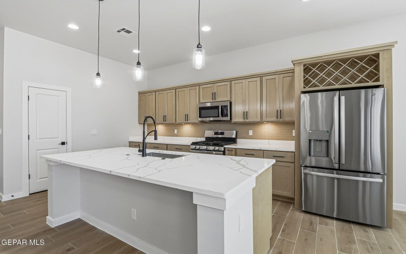 15048 RESOLVE Drive, El Paso, TX 79938, 3 Habitaciones Habitaciones , ,2 BañosBaños,Residential,En Venta,15048 RESOLVE Drive,0,940584