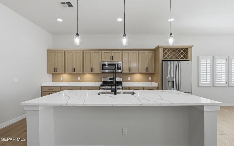 15048 RESOLVE Drive, El Paso, TX 79938, 3 Habitaciones Habitaciones , ,2 BañosBaños,Residential,En Venta,15048 RESOLVE Drive,0,940584