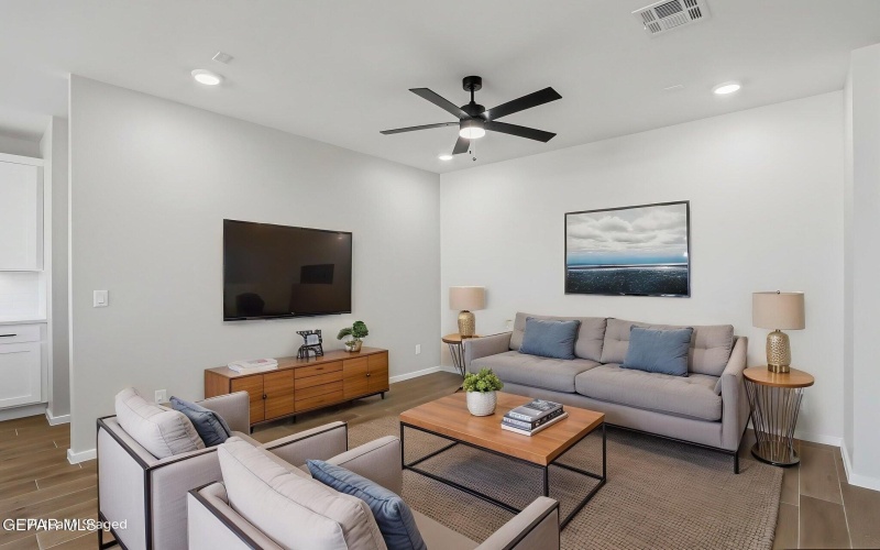 922 Bromyard Drive, Horizon City, TX 79928, 4 Bedrooms Bedrooms, ,2 BathroomsBathrooms,Residential,For Sale,922 Bromyard Drive,0,940585