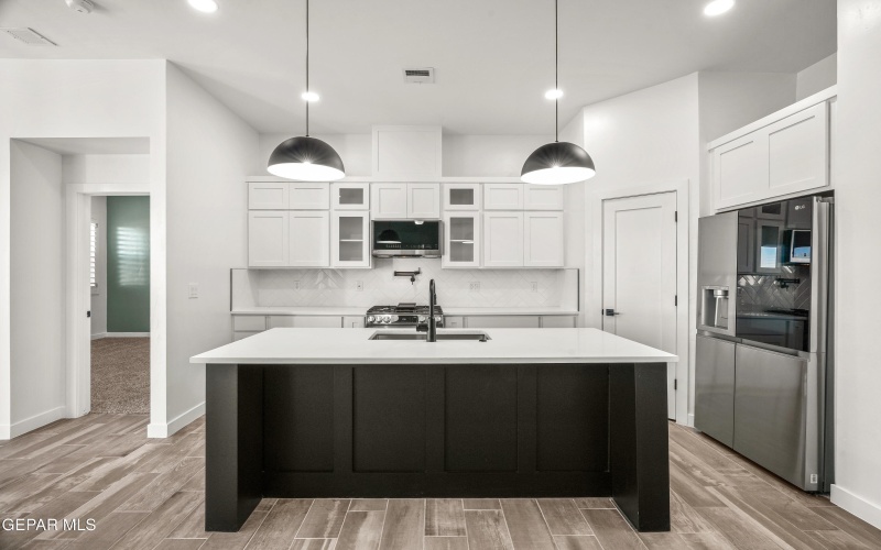 14044 Paseo Del Mar Drive, El Paso, TX 79928, 3 Bedrooms Bedrooms, ,2 BathroomsBathrooms,Residential,For Sale,14044 Paseo Del Mar Drive,0,940620