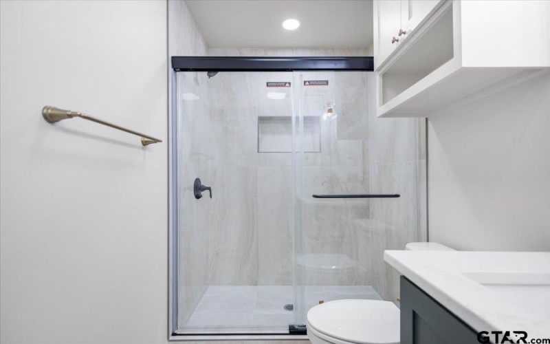 919 Duckenfield Ave, Tyler, TX 75701, 3 Bedrooms Bedrooms, ,2 BathroomsBathrooms,Residential,For Sale,919 Duckenfield Ave,0,26003857