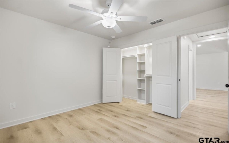 919 Duckenfield Ave, Tyler, TX 75701, 3 Bedrooms Bedrooms, ,2 BathroomsBathrooms,Residential,For Sale,919 Duckenfield Ave,0,26003857