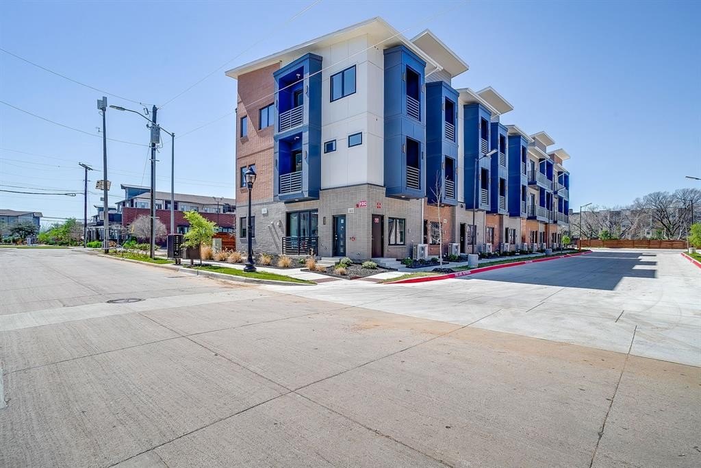 111 Merritt Street #101, Fort Worth, TX 76114, 2 Habitaciones Habitaciones , ,2 BañosBaños,Residential,En Venta,111 Merritt Street,0,21211581