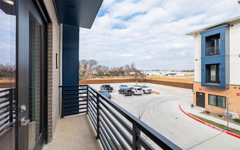 111 Merritt Street #101, Fort Worth, TX 76114, 2 Habitaciones Habitaciones , ,2 BañosBaños,Residential,En Venta,111 Merritt Street,0,21211581