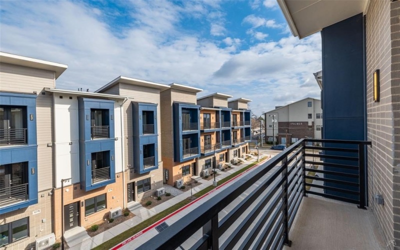 111 Merritt Street #101, Fort Worth, TX 76114, 2 Habitaciones Habitaciones , ,2 BañosBaños,Residential,En Venta,111 Merritt Street,0,21211581