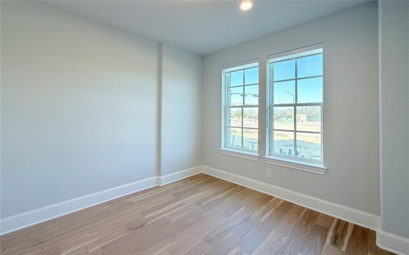 5448 Tomlinson Drive, Irving, TX 75039, 3 Habitaciones Habitaciones , ,3 BañosBaños,Residential,En Venta,5448 Tomlinson Drive,0,21211811