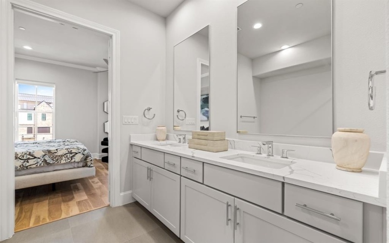 5448 Tomlinson Drive, Irving, TX 75039, 3 Habitaciones Habitaciones , ,3 BañosBaños,Residential,En Venta,5448 Tomlinson Drive,0,21211811