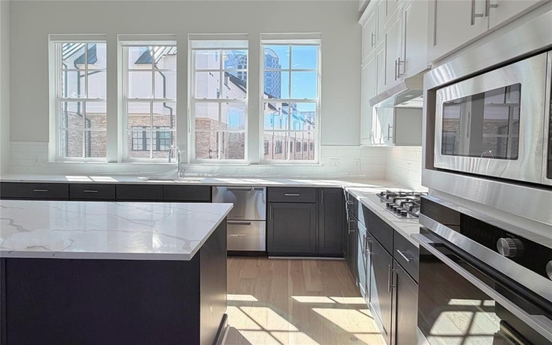 5448 Tomlinson Drive, Irving, TX 75039, 3 Habitaciones Habitaciones , ,3 BañosBaños,Residential,En Venta,5448 Tomlinson Drive,0,21211811