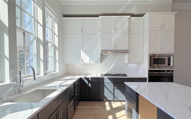 5448 Tomlinson Drive, Irving, TX 75039, 3 Habitaciones Habitaciones , ,3 BañosBaños,Residential,En Venta,5448 Tomlinson Drive,0,21211811