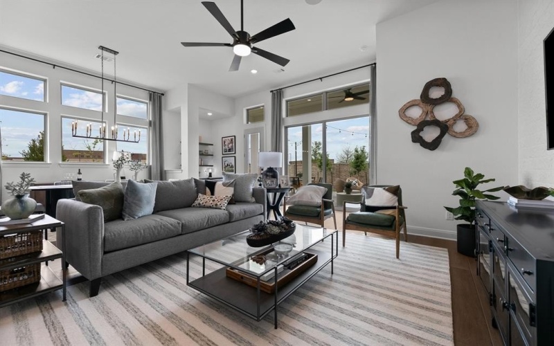 611 Long Trail, Mansfield, TX 76063, 4 Bedrooms Bedrooms, ,3 BathroomsBathrooms,Residential,For Sale,611 Long Trail,0,21211962