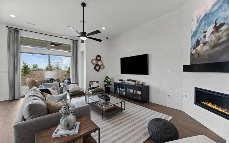 611 Long Trail, Mansfield, TX 76063, 4 Bedrooms Bedrooms, ,3 BathroomsBathrooms,Residential,For Sale,611 Long Trail,0,21211962