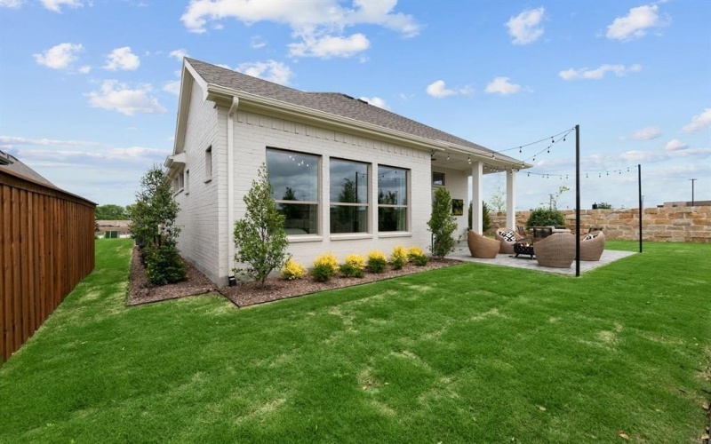 611 Long Trail, Mansfield, TX 76063, 4 Bedrooms Bedrooms, ,3 BathroomsBathrooms,Residential,For Sale,611 Long Trail,0,21211962