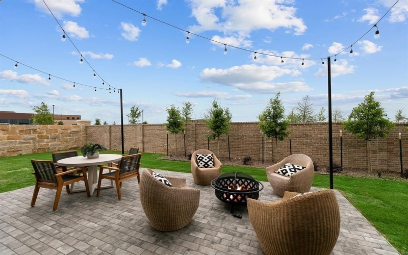 611 Long Trail, Mansfield, TX 76063, 4 Bedrooms Bedrooms, ,3 BathroomsBathrooms,Residential,For Sale,611 Long Trail,0,21211962